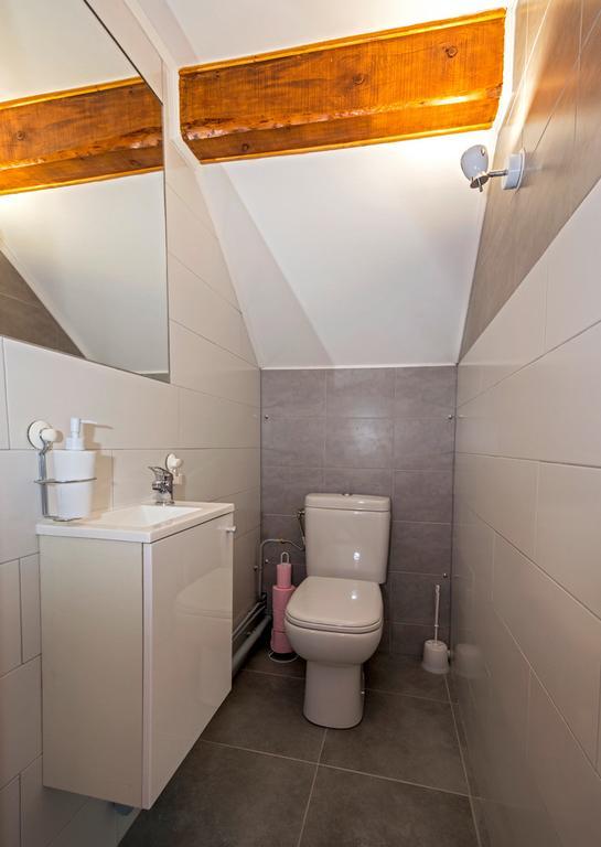 Bed and Breakfast Le Carnival Laval  Екстер'єр фото