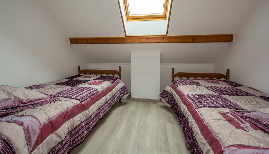 Bed and Breakfast Le Carnival Laval  Екстер'єр фото